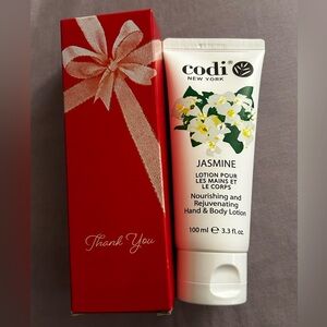 NWT Codi New York Jasmine Hand & Body Lotion